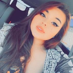 Meet your Posher, Jade